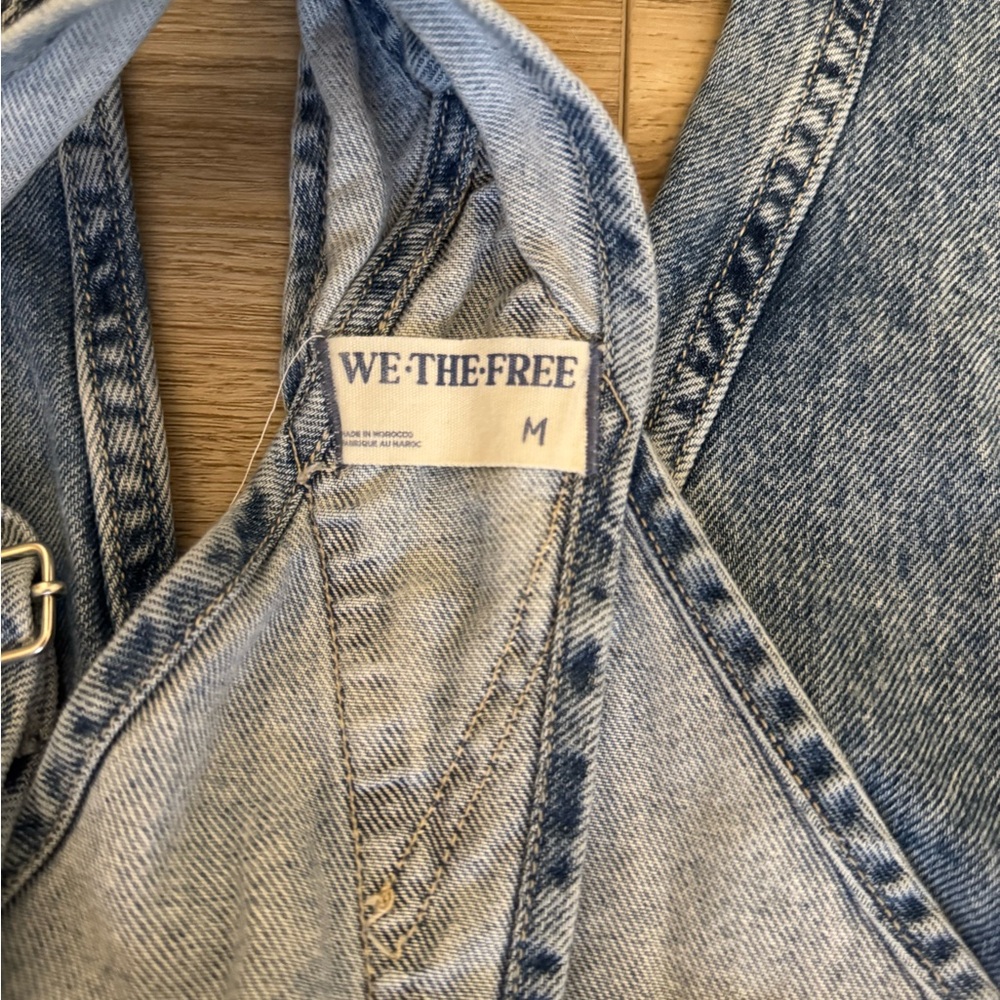 223. Free People We The Free Ziggy Denim Overalls Powder Blue Medium - Picture 8 of 8